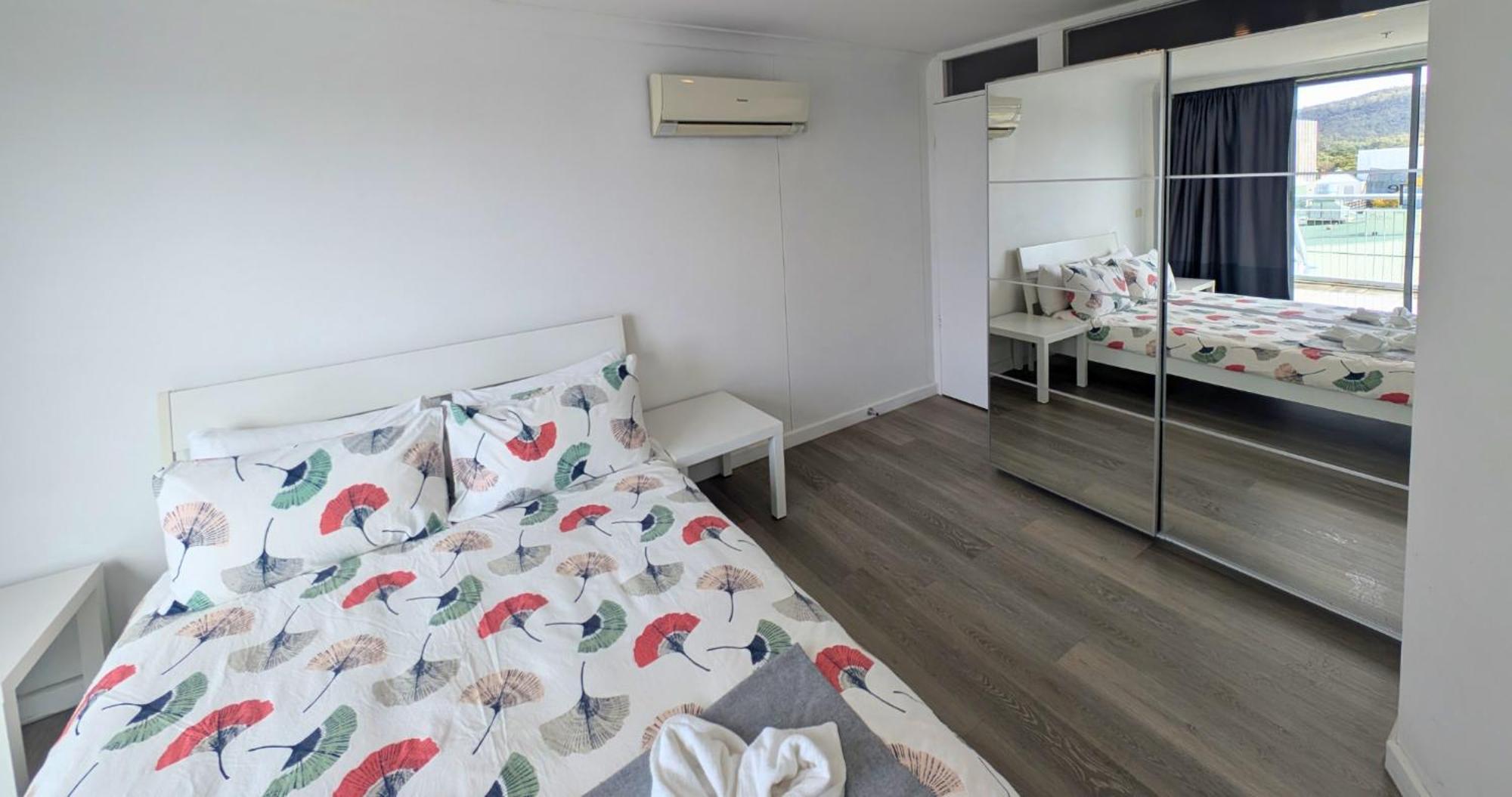 Dana-cozy Private In Shared Apt-rm 2 Canberra